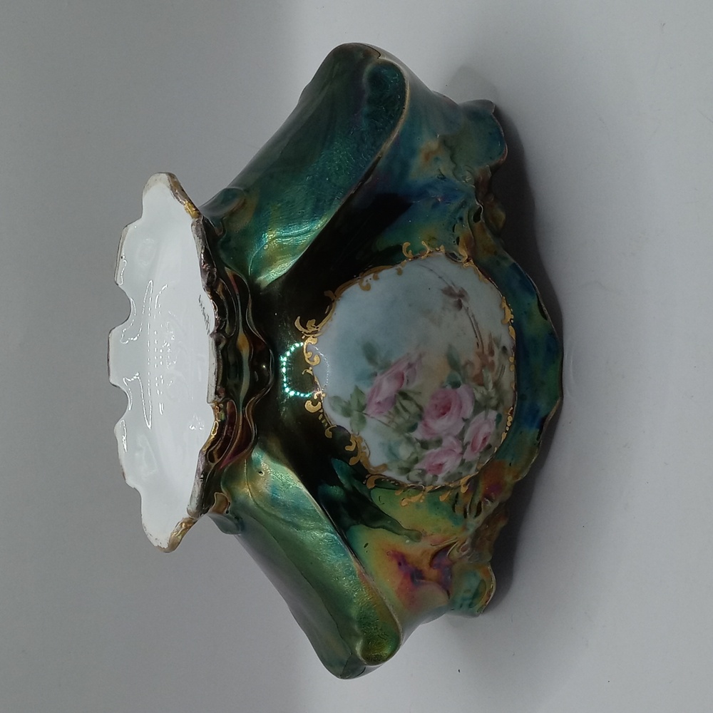 Gorgeous Antique Hand Painted and Signed Luster Ware and Roses Centerpiece Bowl - Picture 10 of 11